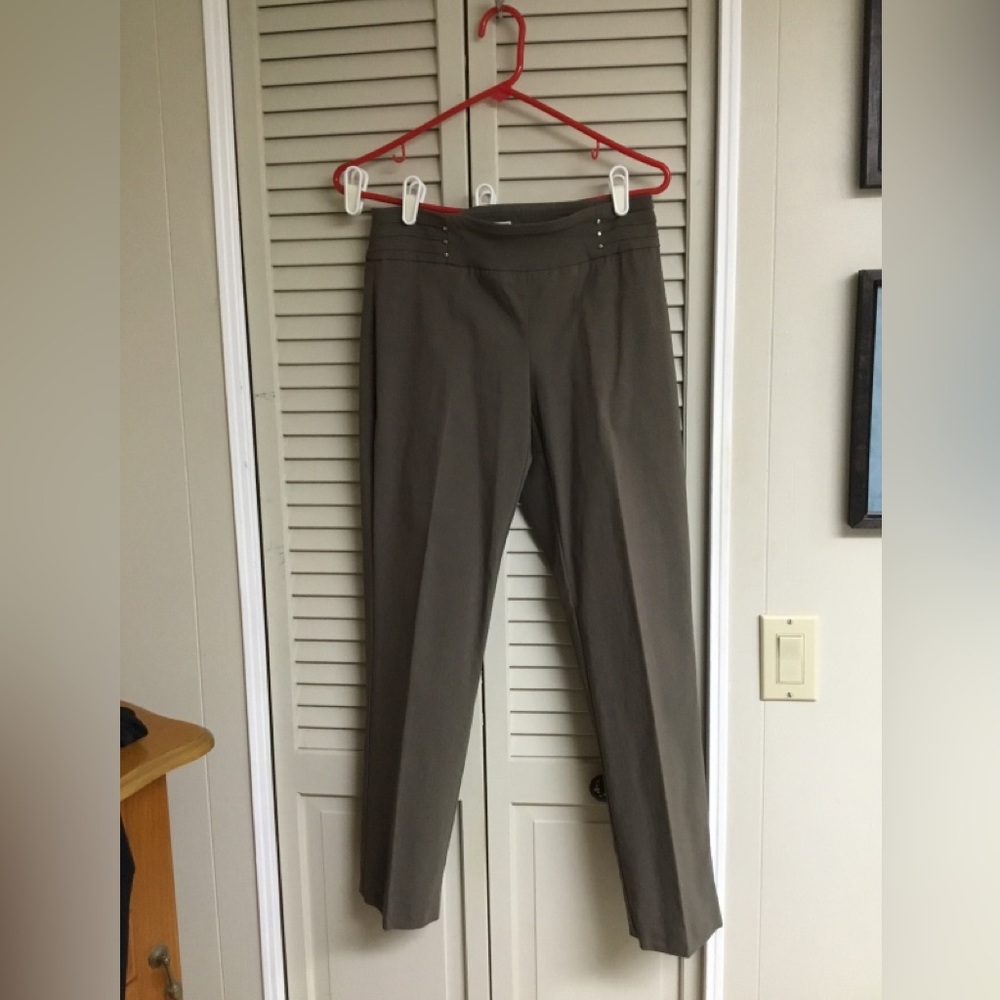 JM Collection Women's Studded-Rivet Ankle Pants, size XS-short